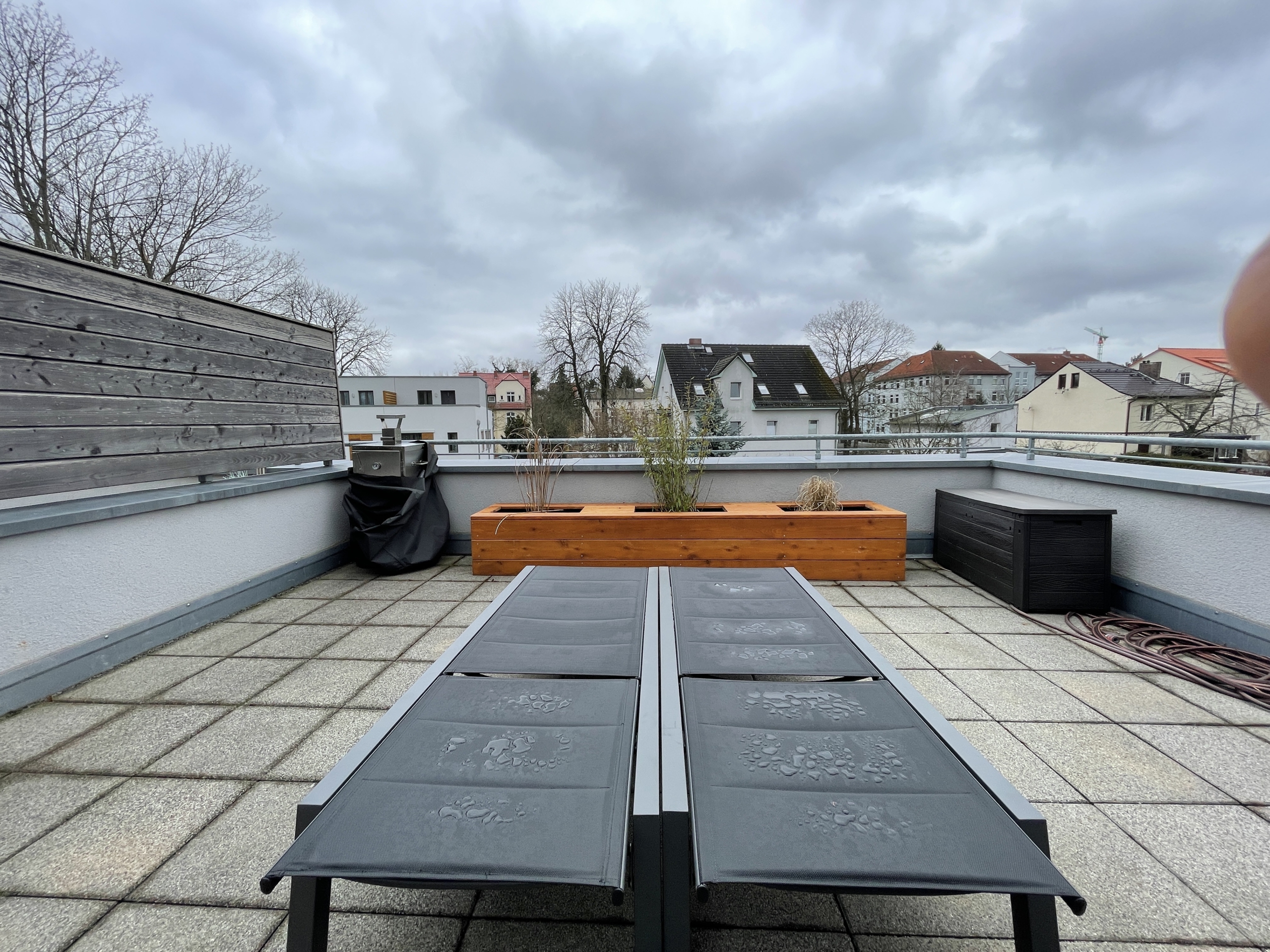 Terrasse - *VERKAUFT*5-Zimmer Doppelhaushälfte mit 2-PKW Stellplätzen und idyllischem Garten