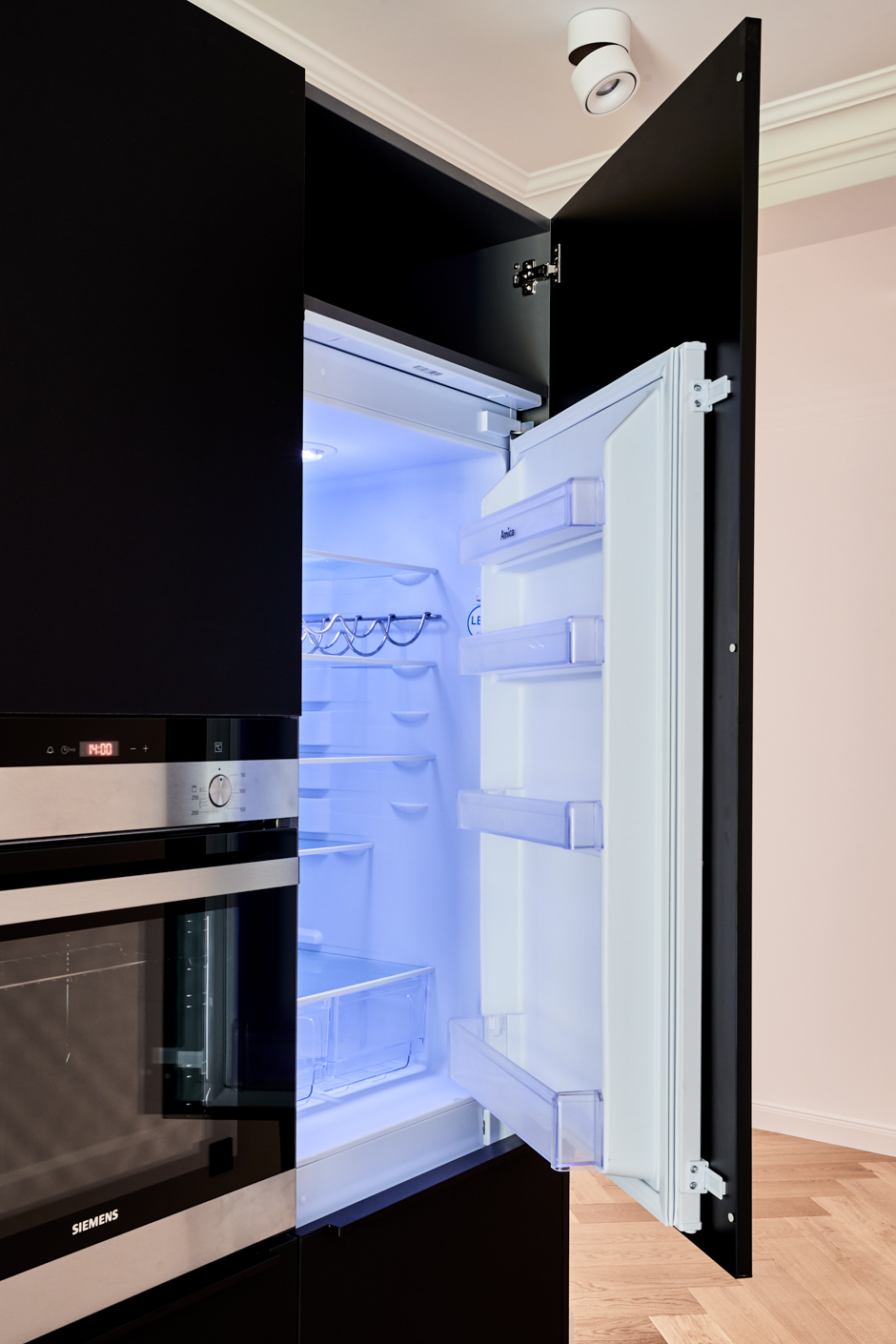 Küche-Detail_ - **verkauft**Erstbezug nach Sanierung – 3 Zimmer mit Einbauküche, Balkon und höchster Ausstattung