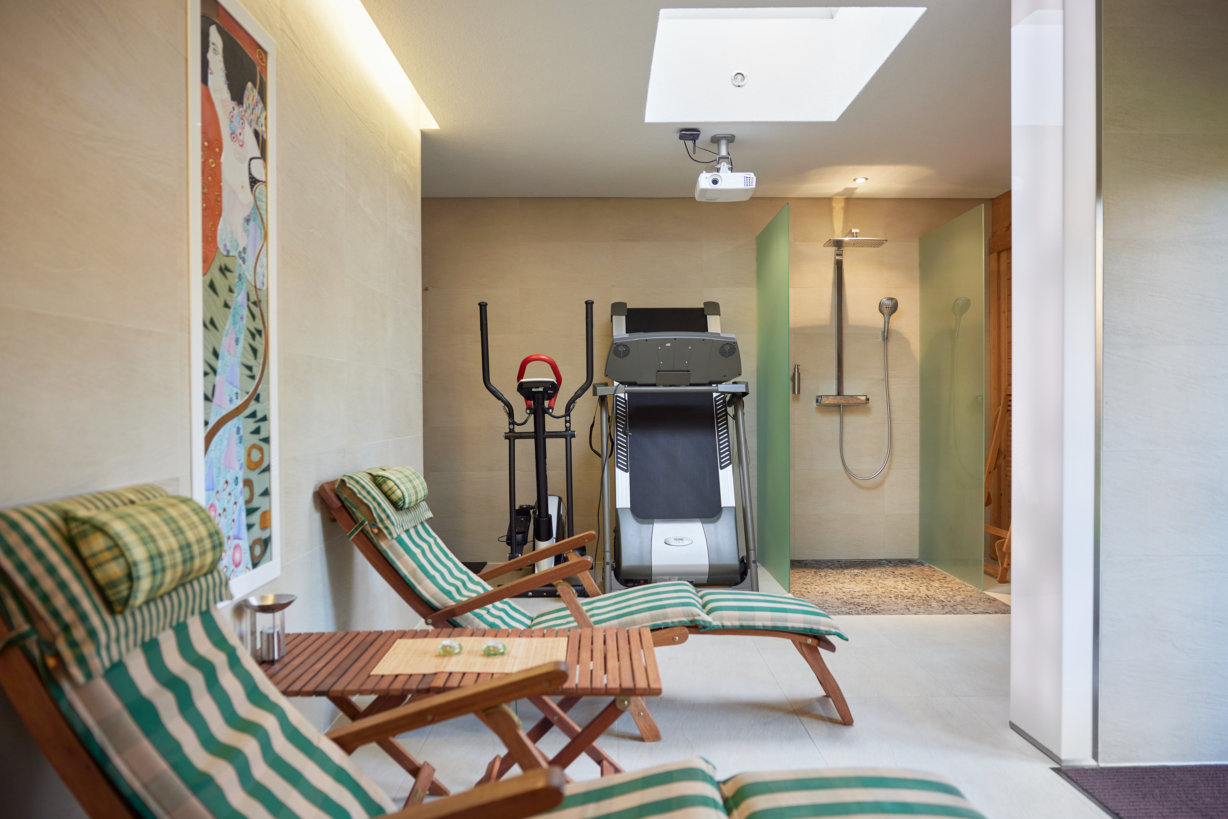 Vorraum Sauna_Sport - *Reserviert* Architektur trifft auf höchsten Komfort mit Saunahaus und Whirlpool