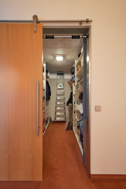 Ankleide_Abstell Obergeschoss - *Reserviert* Architektur trifft auf höchsten Komfort mit Saunahaus und Whirlpool