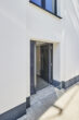 Erstklassige 2-Zimmerwohnung mit Balkon und Einbauküche in Bestlage Hannover - KFW Neubaustandard - Hauseingang