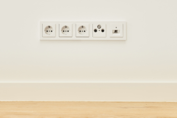 Details - Besondere Ausstattung – Dachgeschosswohnung mit Fußbodenheizung und hohen Decken zum Erstbezug