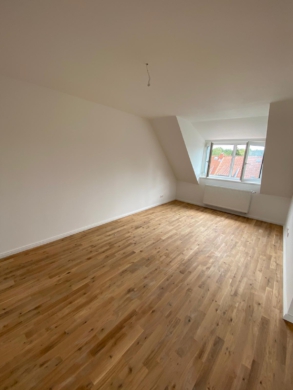 WhatsApp Image 2020-08-24 at 13 - Neu sanierte 2-Zimmer Dachgeschosswohnung mit Echtholzboden