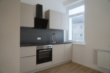 Neue Küche - **Verkauft** Vorder- und Hinterhaus mit 19 Wohneinheiten in Kleefeld