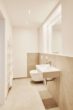 **Reserviert** 2-Zimmerwohnung mit Echtholzparkett, Balkon und Einbauküche in Bestlage Hannover - Badezimmer