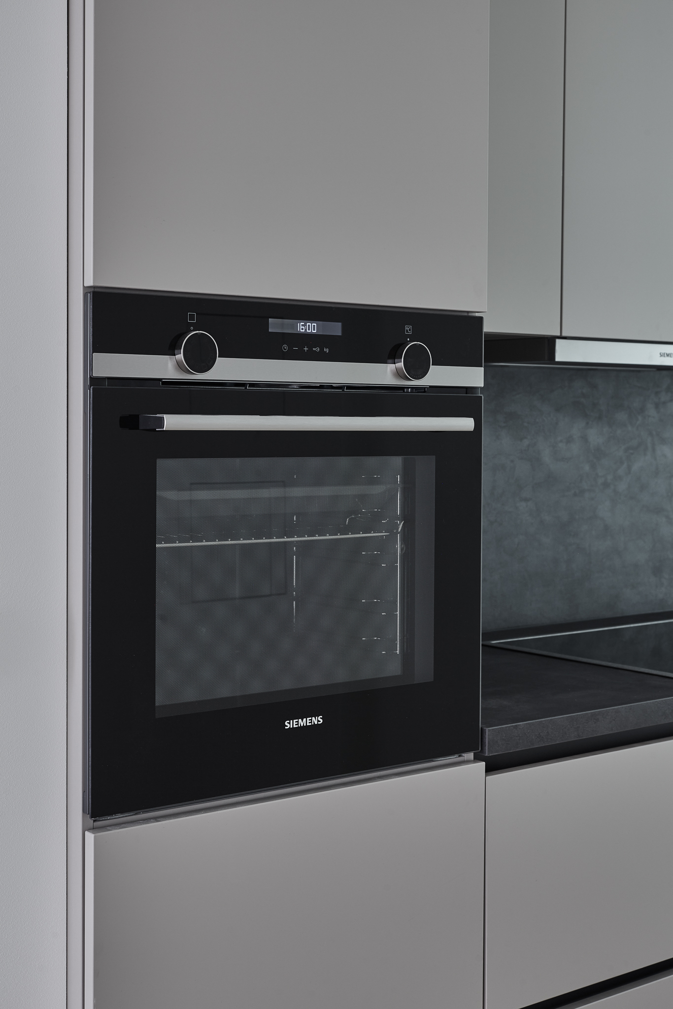 Küche - Details_2 - Vollsanierte Altbauwohnung mit zwei Balkons und Einbauküche in Bestlage Hannover List