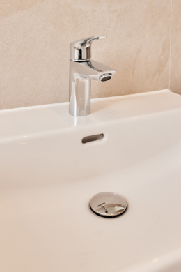 Detail-Grohe Armatur - Hochwertigste Eigentumswohnung im vollsaniertem Haus – 3-Zimmer mit Balkon-Zugang zum Garten