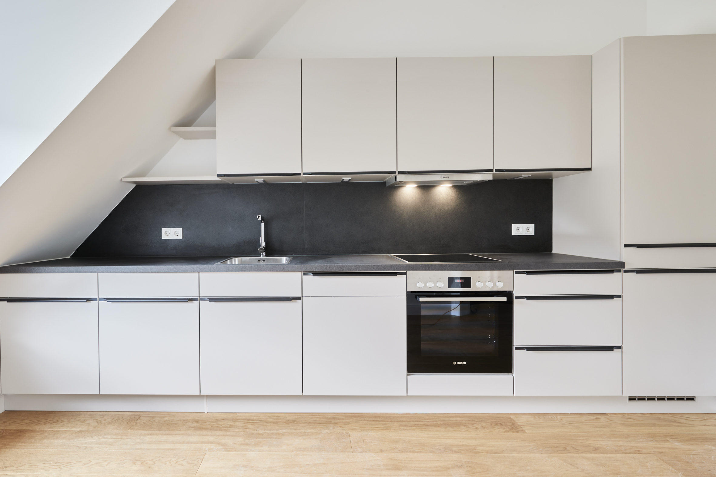 Einbauküche - Hannover Linden – 2,5-Zimmerwohnung mit Einbauküche und Luxusausstattung