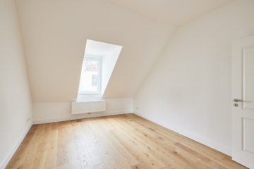 Schlafzimmer - Hannover Linden – 2,5-Zimmerwohnung mit Einbauküche und Luxusausstattung