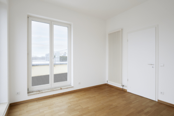 Obergeschoss-Zimmer_ - Lichtdurchflutete Penthouse Wohnung in Bestlage Berlin Tiergarten