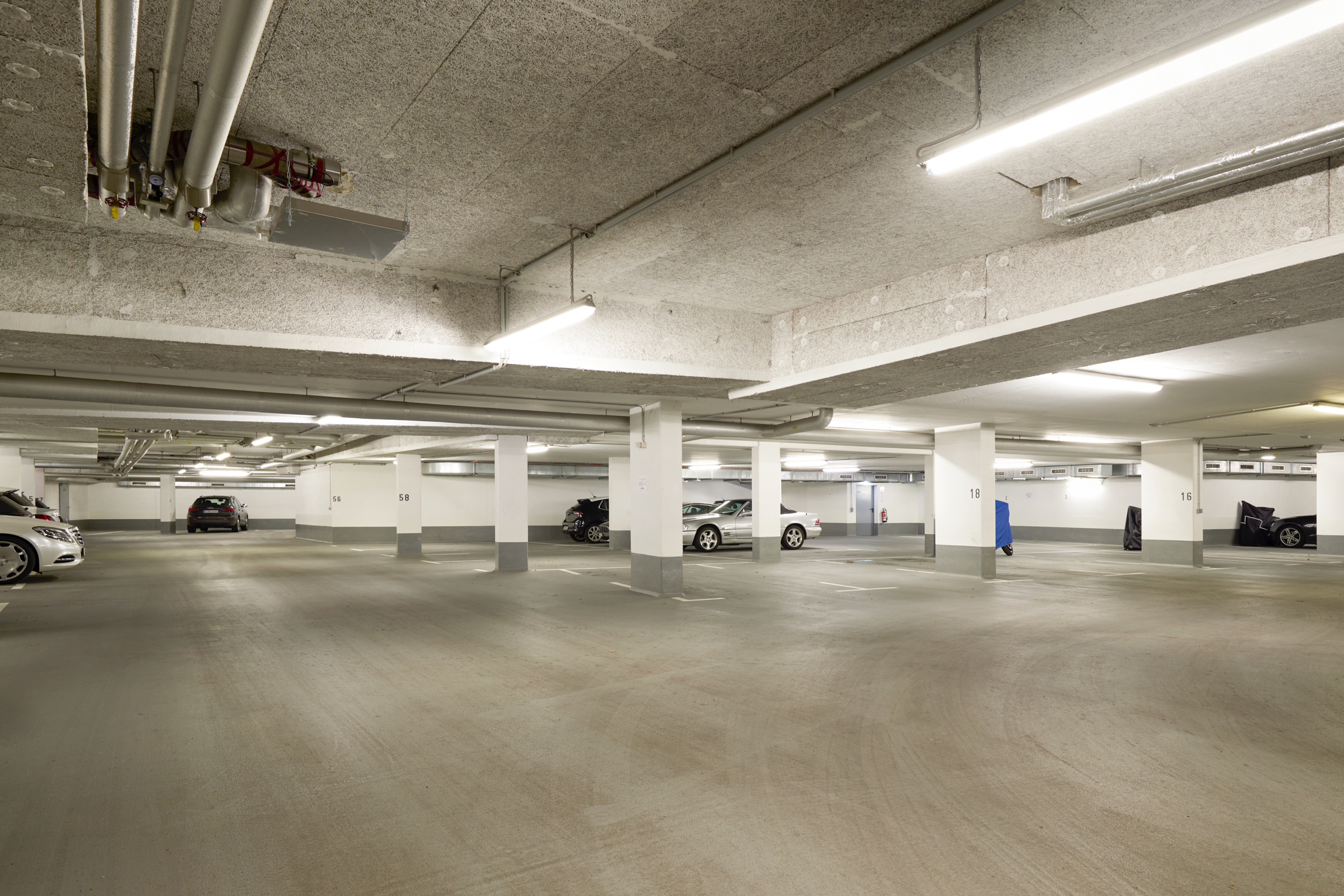 Tiefgarage_ - Lichtdurchflutete Penthouse Wohnung in Bestlage Berlin Tiergarten