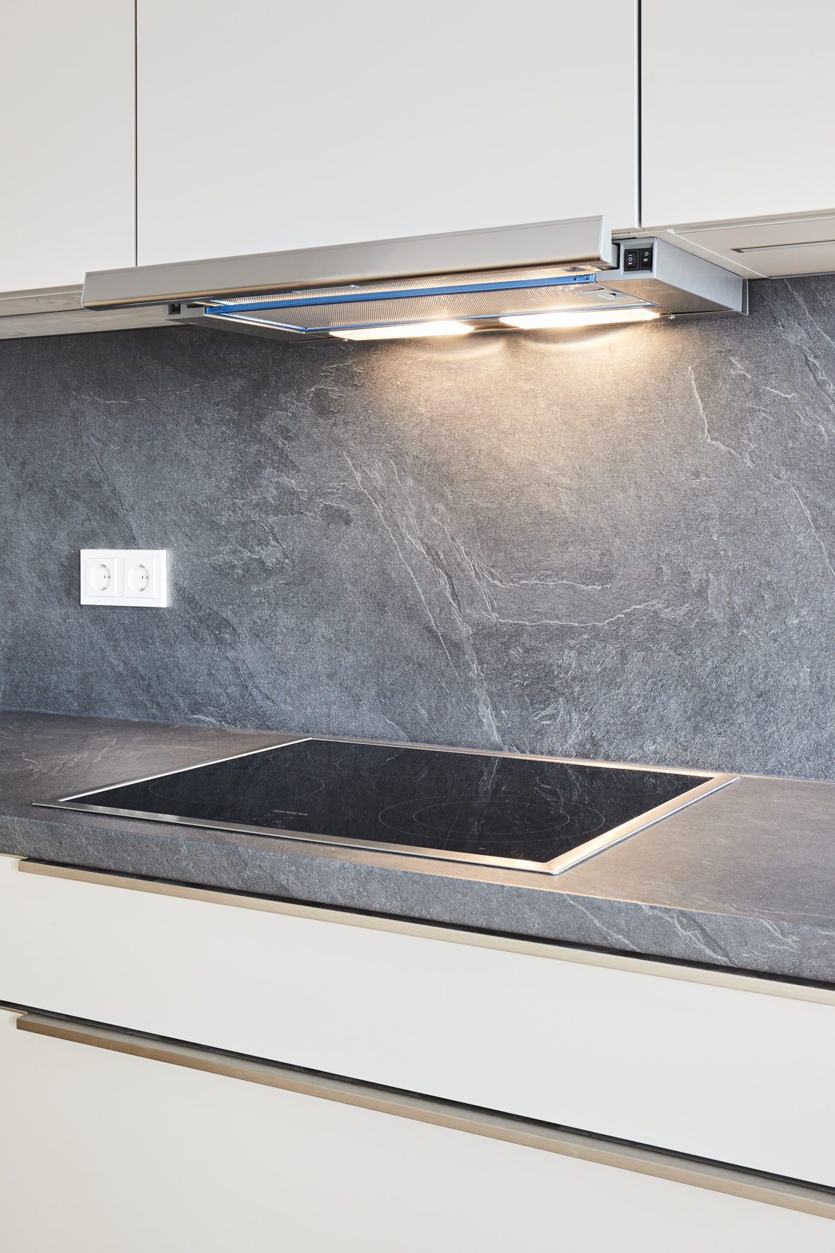 Küche Detail_2 - **RESERVIERT**Erstklassige 2-Zimmerwohnung mit Einbauküche in Bestlage Hannover