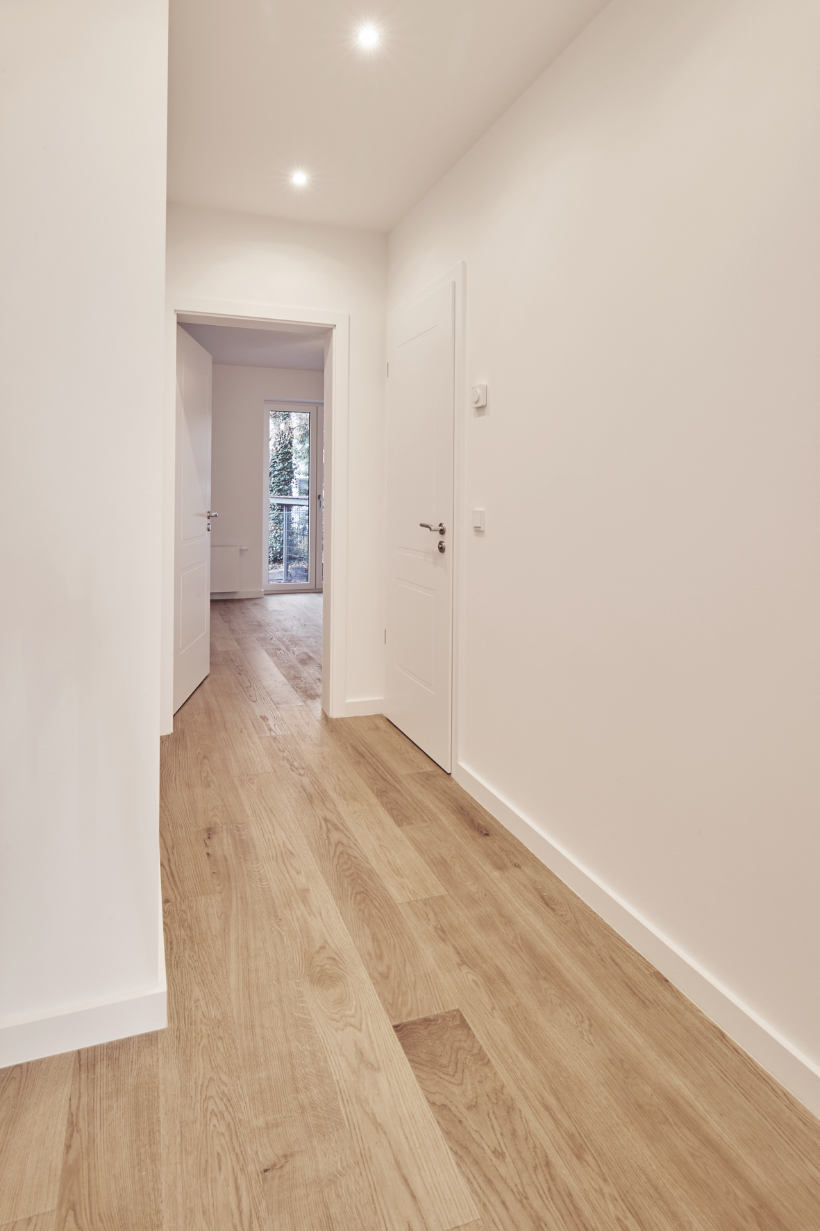 Flur - **RESERVIERT**Erstklassige 2-Zimmerwohnung mit Einbauküche in Bestlage Hannover