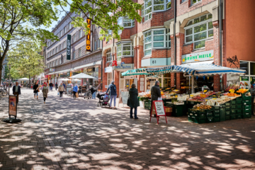 Umgebung Lister Meile - Aufwendig sanierte 2-Zimmerwohnung mit großem Balkon und Einbauküche