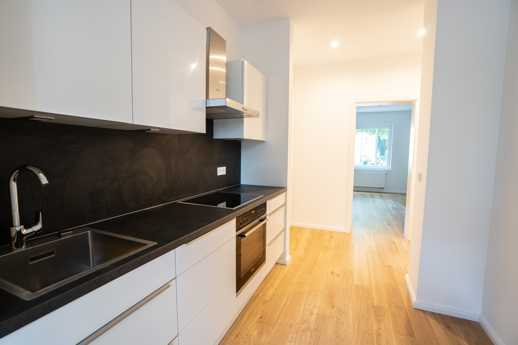 offene Nobila-Kueche - **Wunderschöne 2-Zimmerwohnung** Erstbezug nach hochwertiger Sanierung in Vahrenwald-List