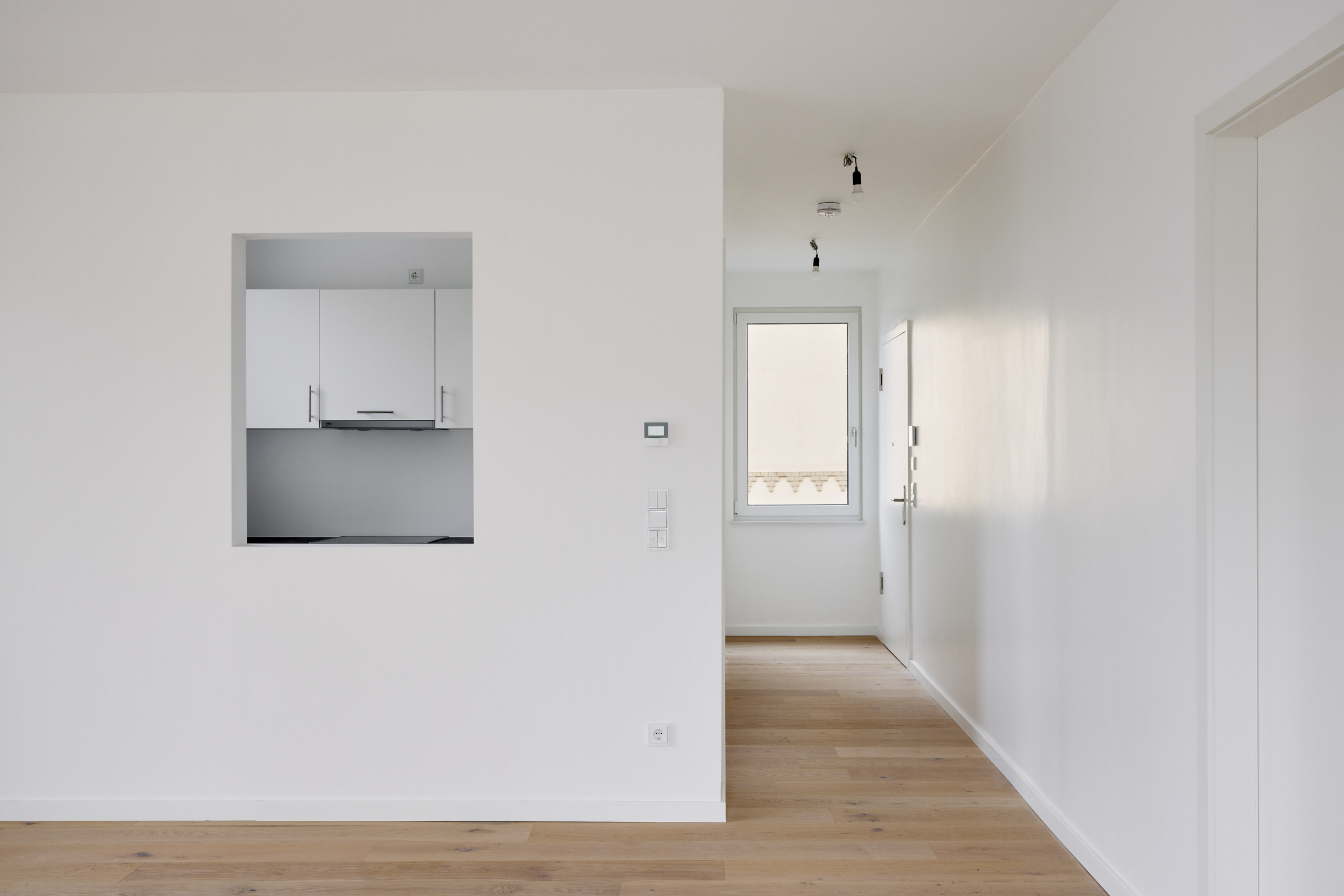 Offener Bereich - Exklusive Neubauwohnung zum Erstbezug mit Balkon und Einbauküche