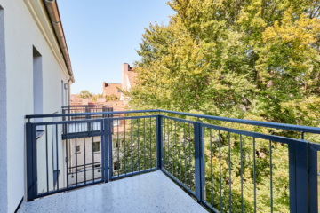 Balkon Blick_ - 3-Zimmerwohnung mit großem Balkon, Einbauküche und Tageslicht Badezimmer – Hannover List