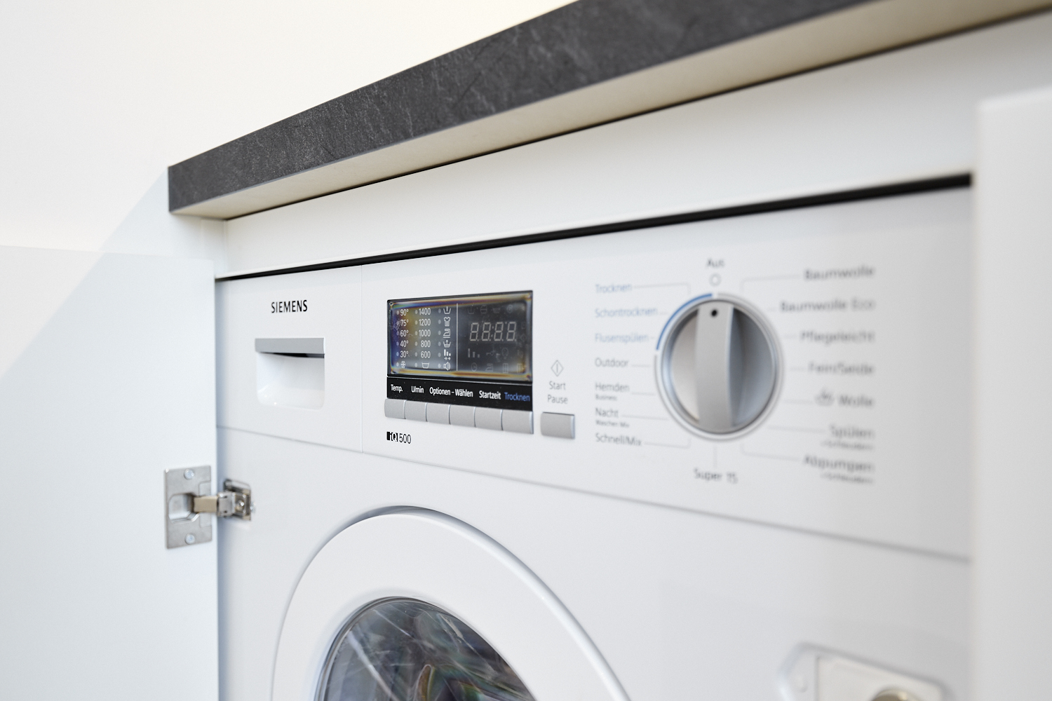 Siemens-Einbaugeräte - Hochwertig sanierte 3-Zimmerwohnung zum Erstbezug in Berlin Spandau