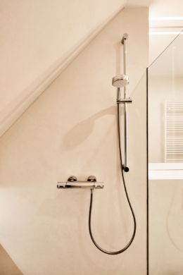 Datail Bad Untergeschoss - Erstbezug – Penthouse mit Zwei Terrassen und exklusiver Ausstattung