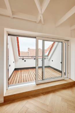 Zugang Südwest Terrasse - Erstbezug – Penthouse mit Zwei Terrassen und exklusiver Ausstattung