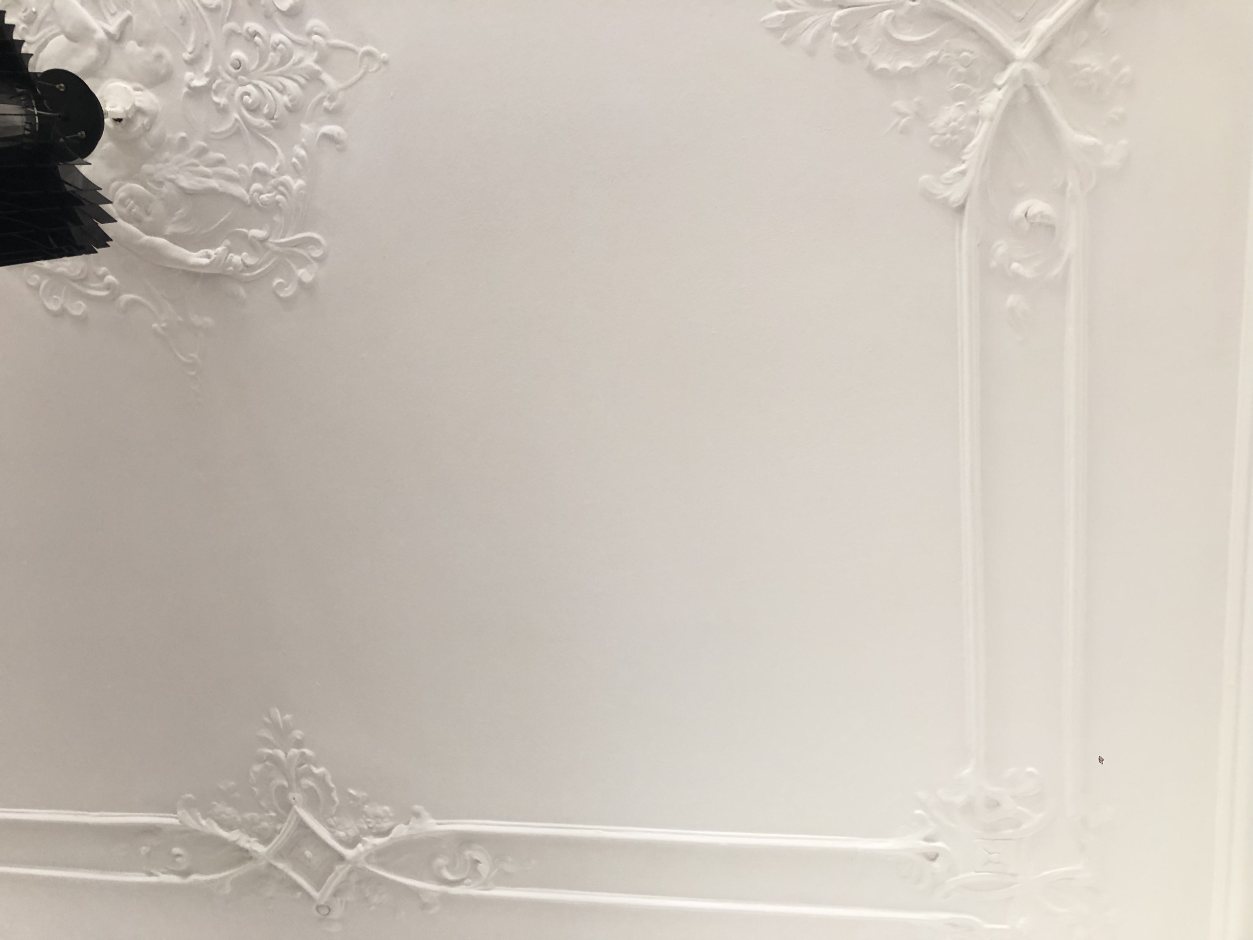 Stuckelemente - *VERKAUFT* 3-Zimmer Erdgeschosswohnung in Schöneberg