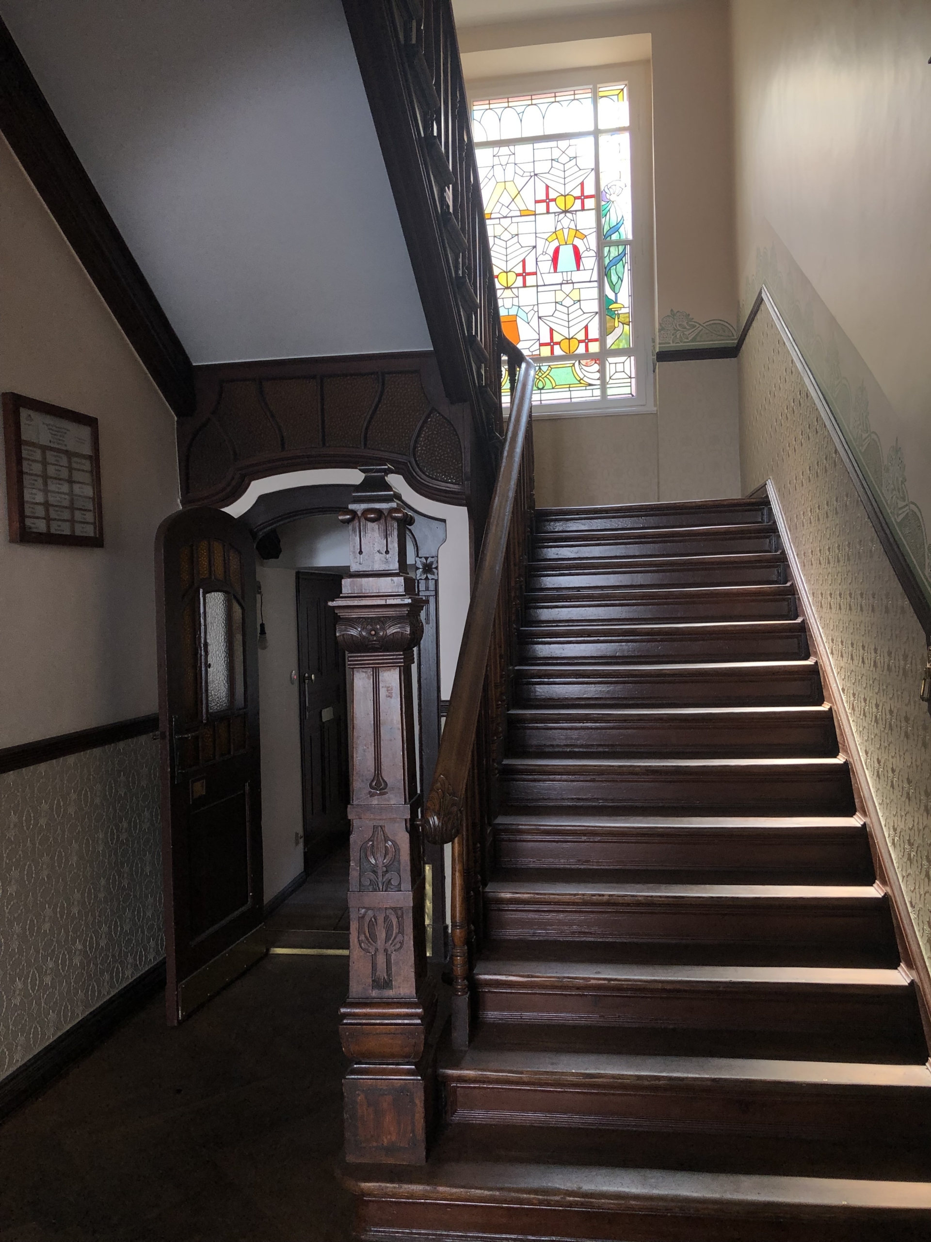 Hausflur - *VERKAUFT* 3-Zimmer Erdgeschosswohnung in Schöneberg