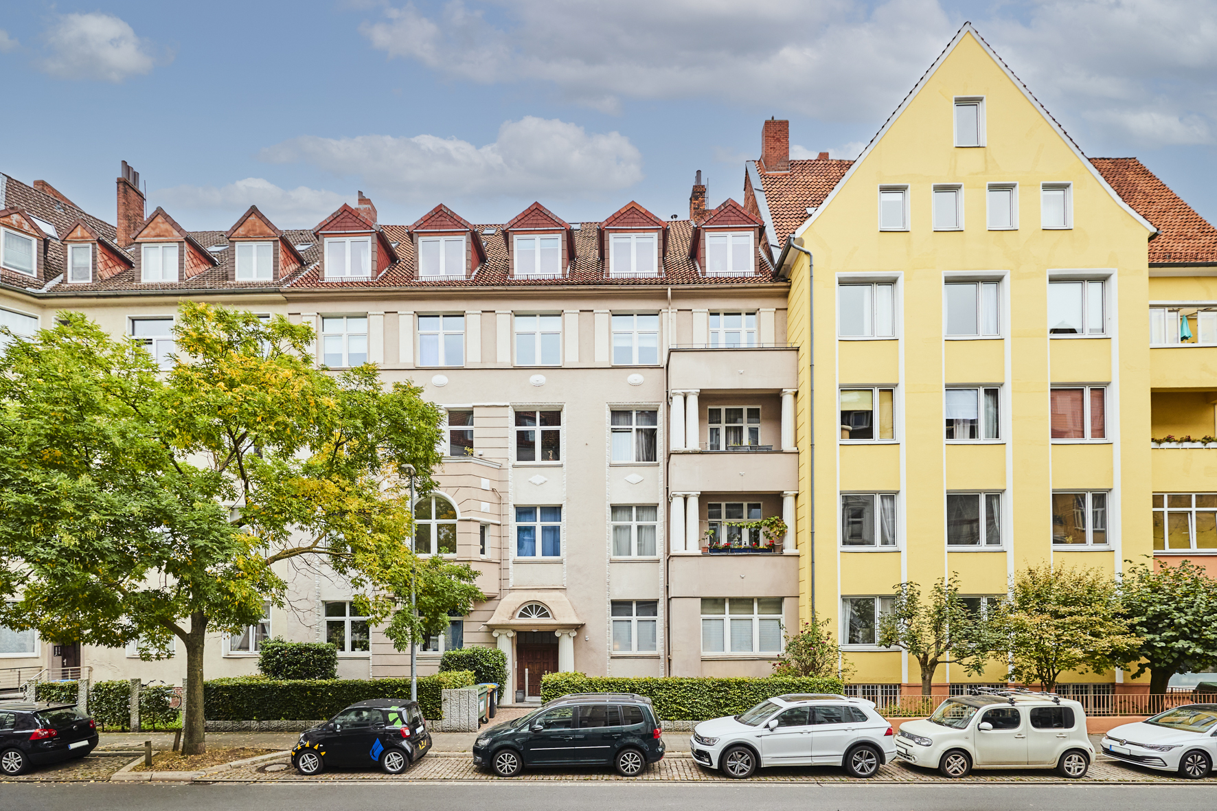 Aussenansicht Frontal - **Verkauft**Exklusive 4-Zimmer-Maisonette Wohnung in der Südstadt am Stephansplatz mit zwei Bädern