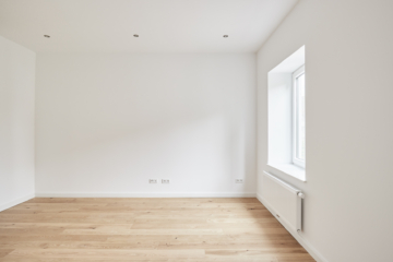 Wohnzimmer - Saniertes 2-Zimmerapartment in Bestlage – Nordstadt Hannover