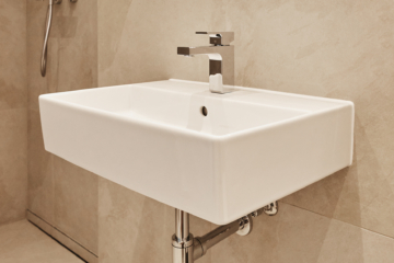 Detail_Badezimmer_ - 3-Zimmerwohnung mit Südwest Balkon und Einbauküche in Bestlage Hannover Mitte – Ersbezug