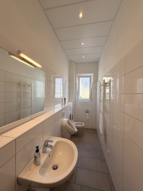 Bad Nr.1 - Toplage Hannover Innenstadt: Flexible Büro-/Praxisetage mit ca. 200 m²