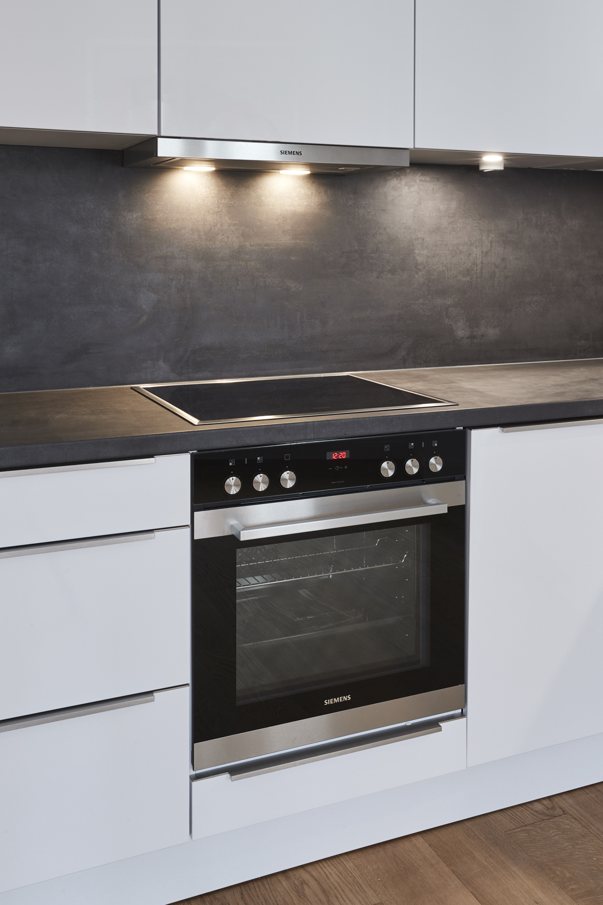 Detail Küche. - 2-Zimmer mit Balkon und großer Einbauküche in der Nordstadt