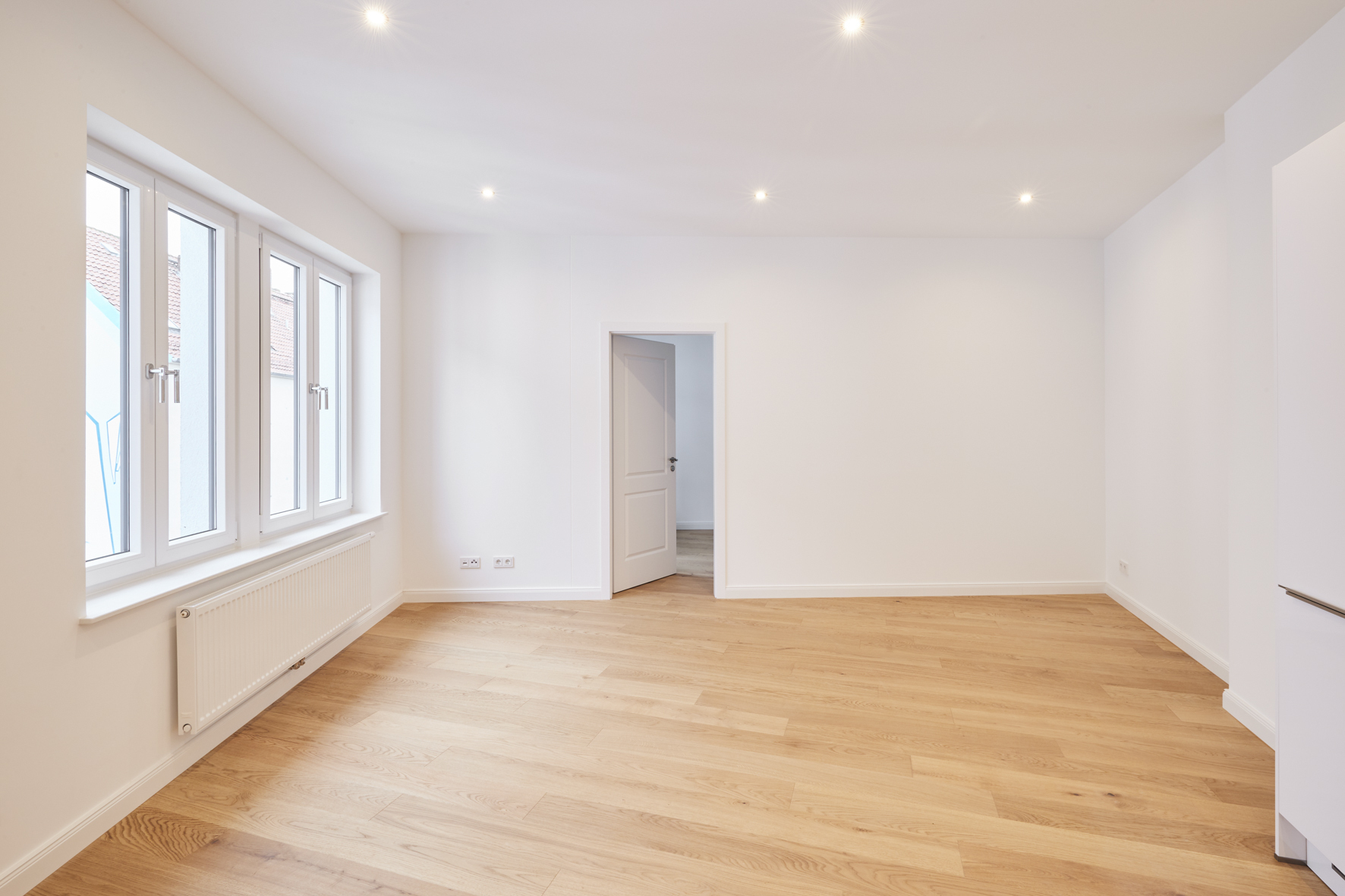 Detail offene Küche - 2-Zimmer mit Balkon und großer Einbauküche in der Nordstadt