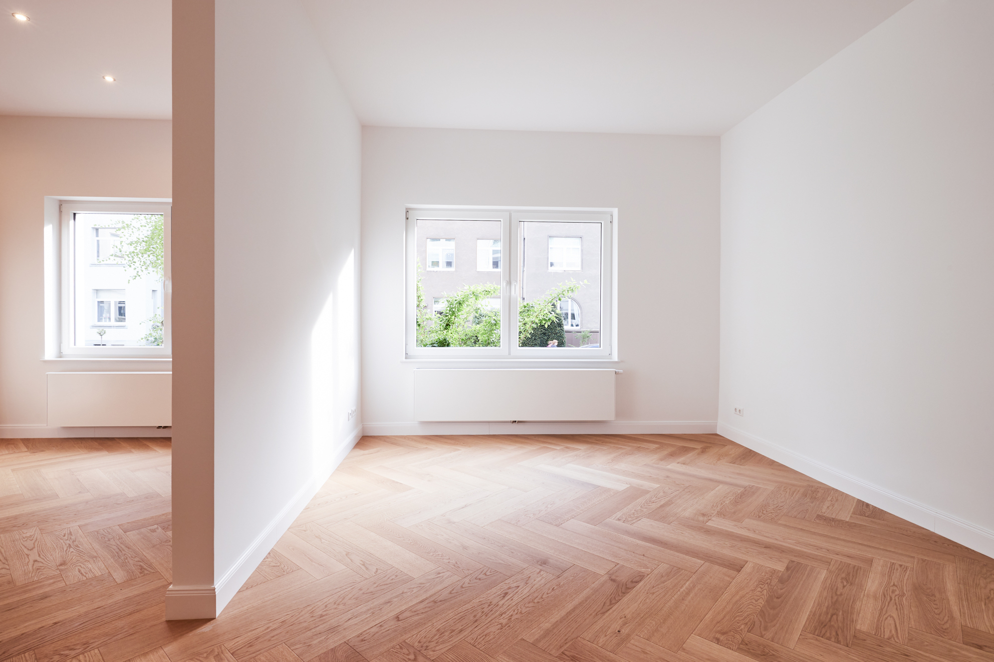 Wohnzimmer - !!Verkauft**Familientraum** 5-Zimmerwohnung – Hochwertig saniert mit Einbauküche